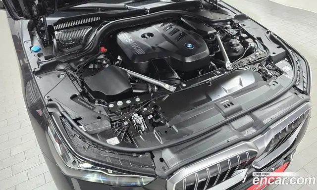 BMW 5 серия 2025 2.0 автомат (гидро), миниатюра 6 BMW 5 серия 2025 2.0 автомат (гидро), миниатюра 6