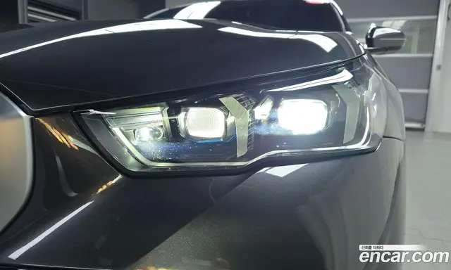 BMW 5 серия 2025 2.0 автомат (гидро), миниатюра 8 BMW 5 серия 2025 2.0 автомат (гидро), миниатюра 8