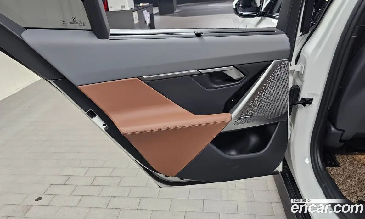 BMW 5 серия 2025 2.0 автомат (гидро), фото 14 BMW 5 серия 2025 2.0 автомат (гидро), фото 14