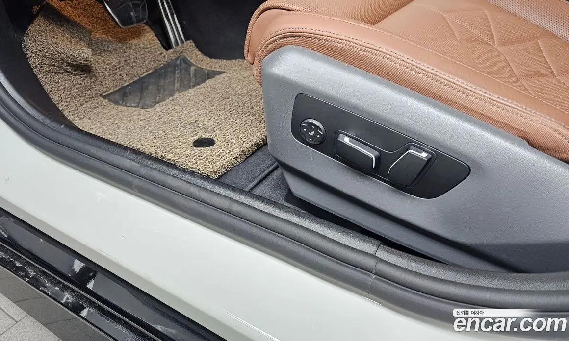 BMW 5 серия 2025 2.0 автомат (гидро), фото 30 BMW 5 серия 2025 2.0 автомат (гидро), фото 30