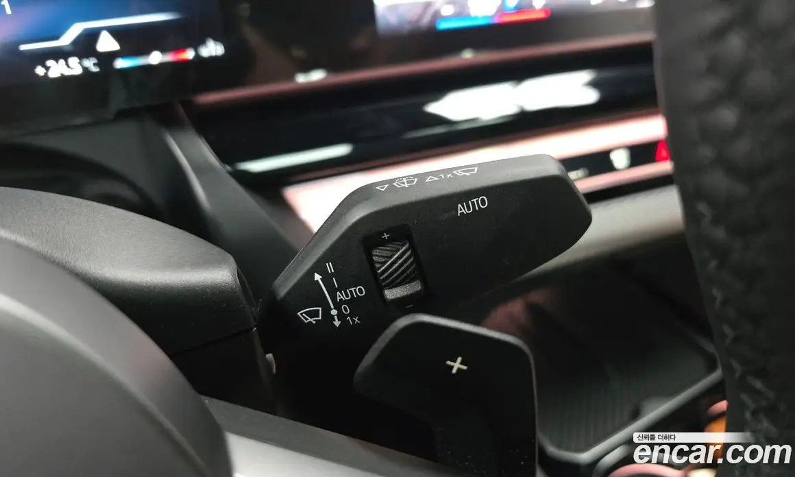 BMW 5 серия 2025 2.0 автомат (гидро), фото 25
