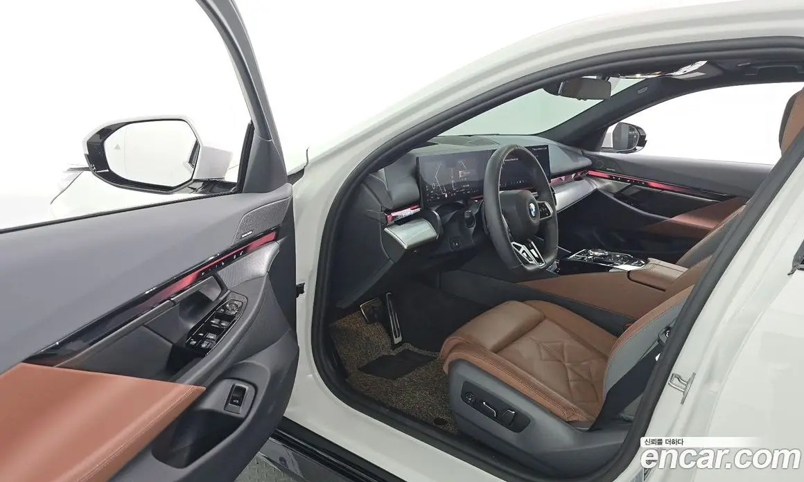 BMW 5 серия 2025 2.0 автомат (гидро), фото 13 BMW 5 серия 2025 2.0 автомат (гидро), фото 13