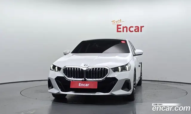 BMW 5 серия 2025 2.0 автомат (гидро), миниатюра 3 BMW 5 серия 2025 2.0 автомат (гидро), миниатюра 3