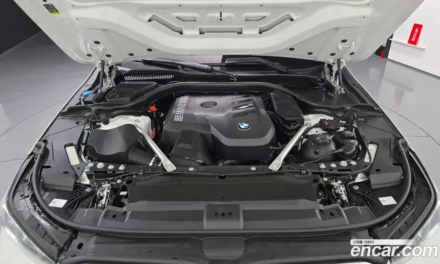 BMW 5 серия 2025 2.0 автомат (гидро), миниатюра 6 BMW 5 серия 2025 2.0 автомат (гидро), миниатюра 6