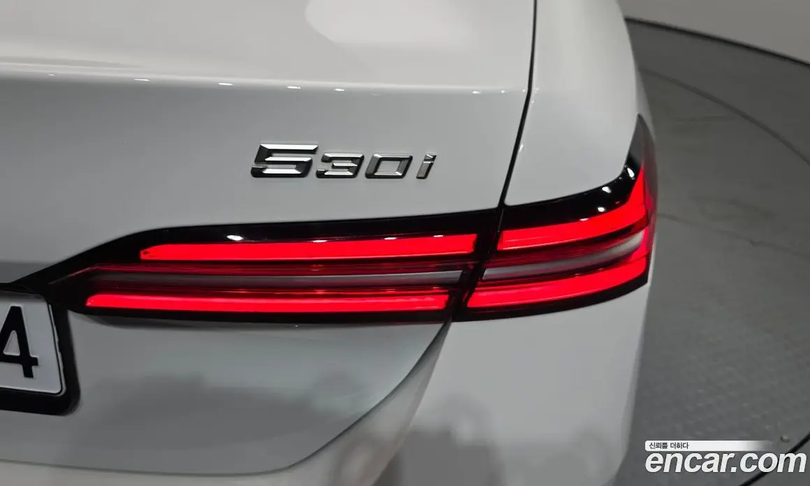BMW 5 серия 2025 2.0 автомат (гидро), фото 9 BMW 5 серия 2025 2.0 автомат (гидро), фото 9