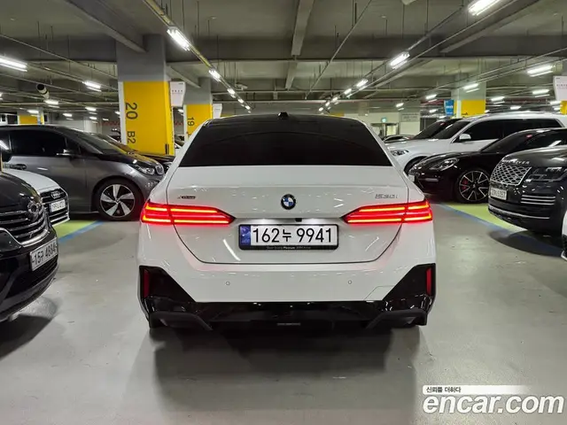 BMW 5 серия 2025 2.0 автомат (гидро), миниатюра 4 BMW 5 серия 2025 2.0 автомат (гидро), миниатюра 4