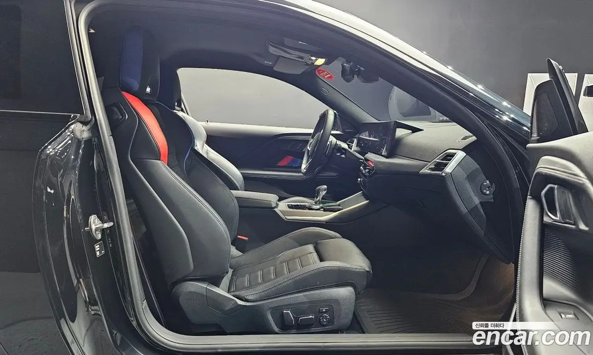 BMW M2 2025 3.0 автомат (гидро), фото 16 BMW M2 2025 3.0 автомат (гидро), фото 16