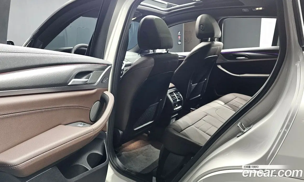 BMW X4 2025 2.0 автомат (гидро), фото 16 BMW X4 2025 2.0 автомат (гидро), фото 16