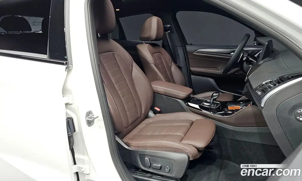 BMW X4 2025 2.0 автомат (гидро), фото 17 BMW X4 2025 2.0 автомат (гидро), фото 17