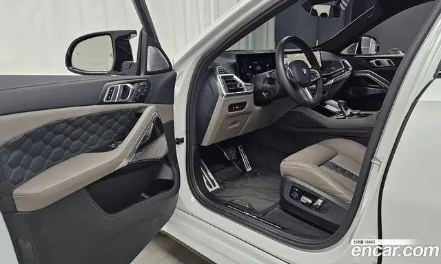 BMW X6M 2025 4.4 автомат (гидро), миниатюра 12