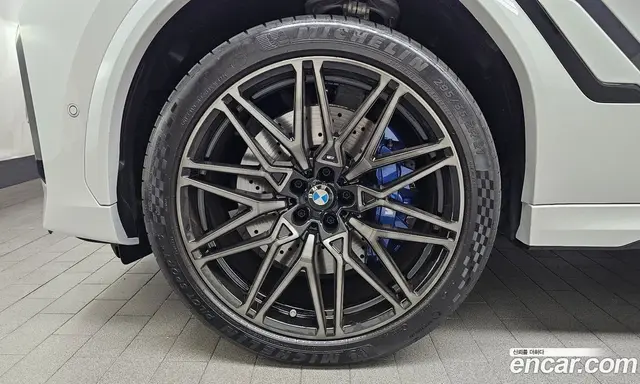 BMW X6M 2025 4.4 автомат (гидро), миниатюра 4