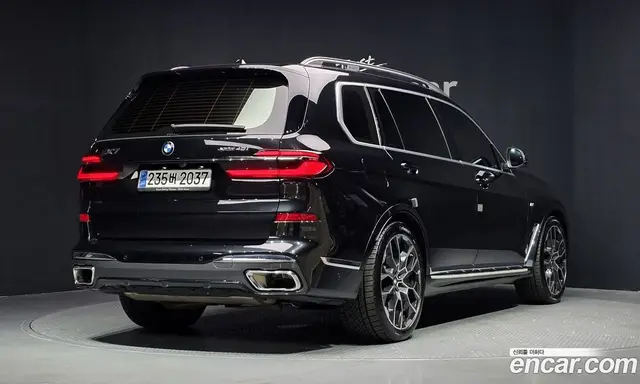 BMW X7 2023 3.0 автомат (гидро), миниатюра 2