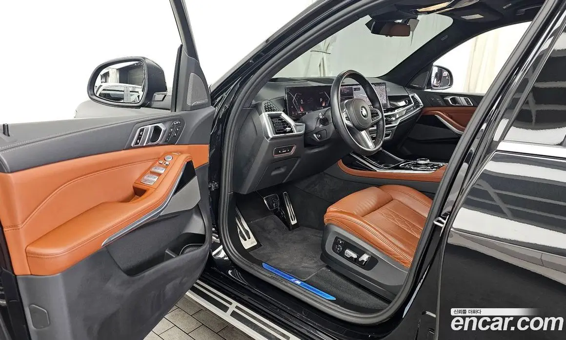BMW X7 2023 3.0 автомат (гидро), фото 13