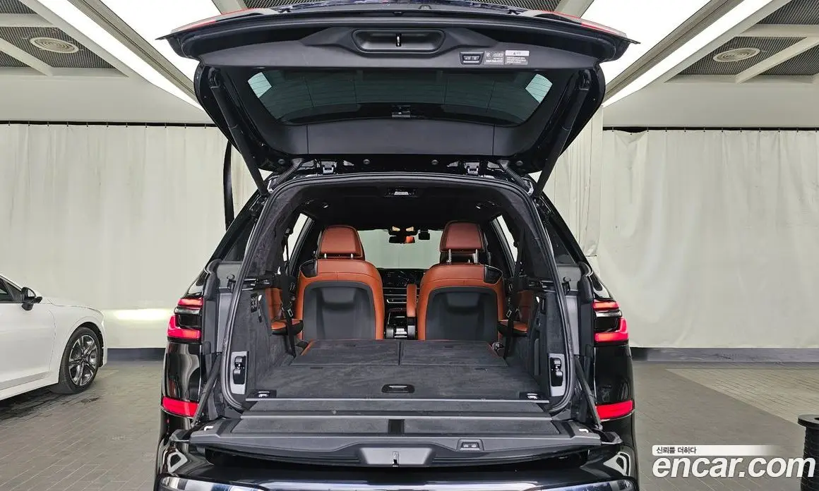 BMW X7 2023 3.0 автомат (гидро), фото 26