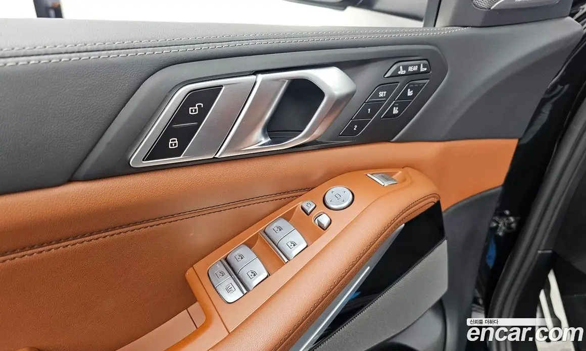 BMW X7 2023 3.0 автомат (гидро), фото 30