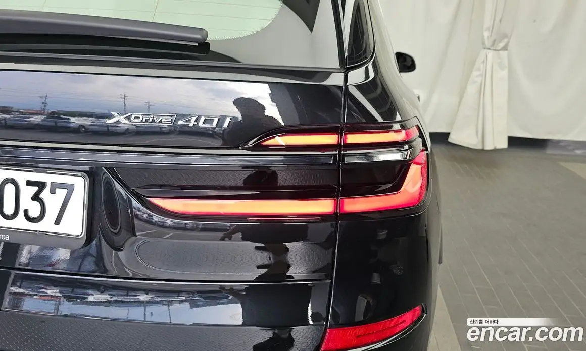 BMW X7 2023 3.0 автомат (гидро), фото 9
