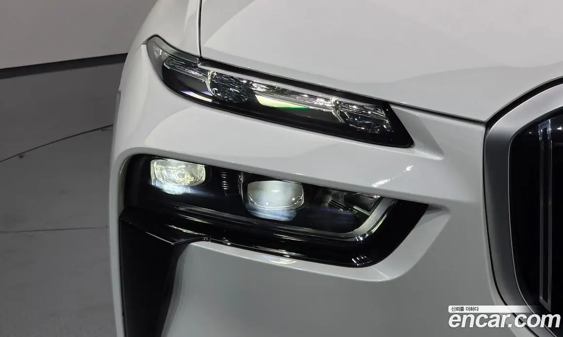 BMW X7 2025 3.0 автомат (гидро), фото 7 BMW X7 2025 3.0 автомат (гидро), фото 7