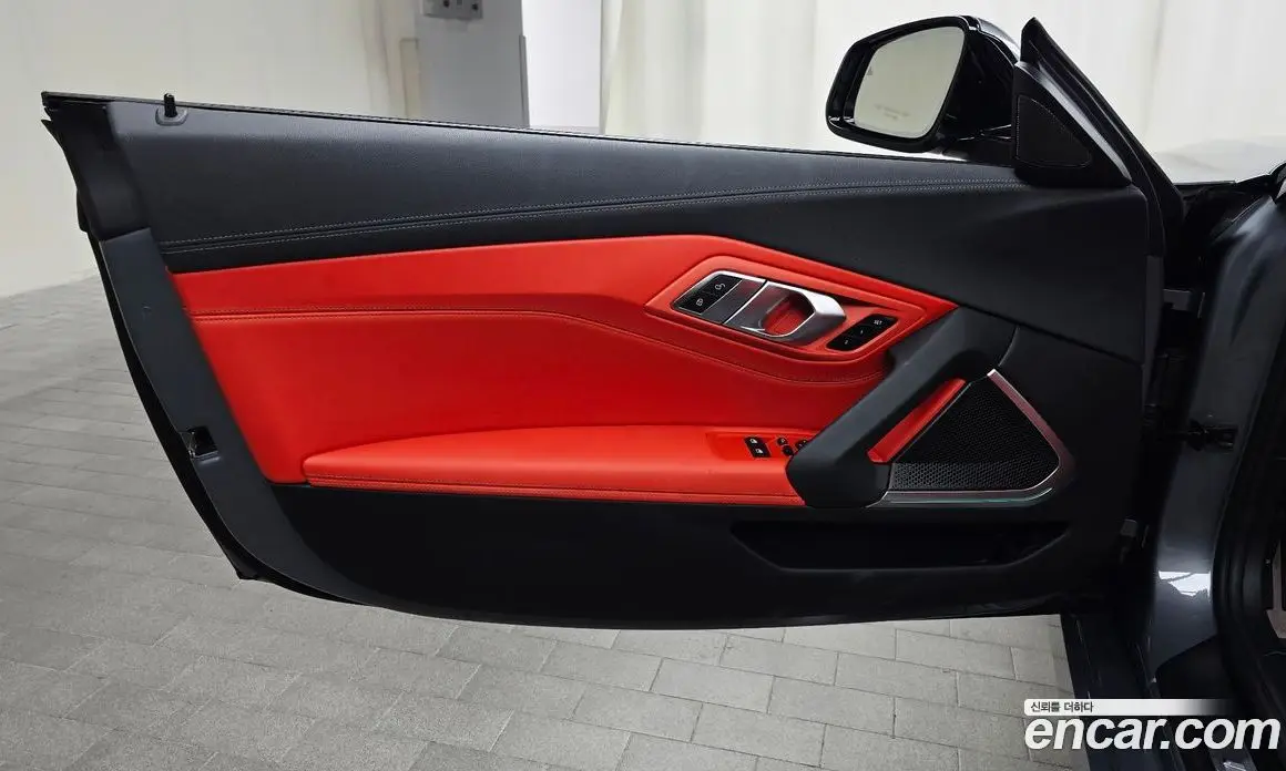 BMW Z4 2024 2.0 автомат (гидро), фото 13 BMW Z4 2024 2.0 автомат (гидро), фото 13