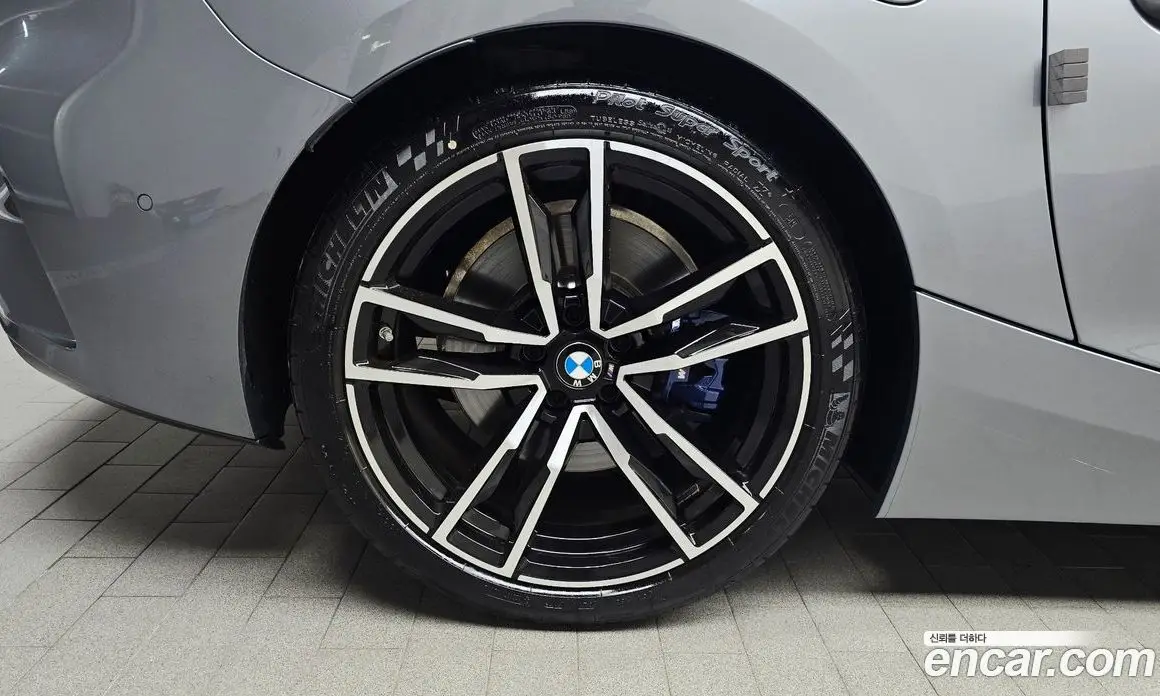 BMW Z4 2024 2.0 автомат (гидро), фото 4 BMW Z4 2024 2.0 автомат (гидро), фото 4