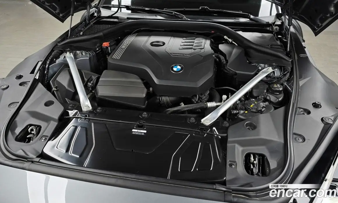 BMW Z4 2024 2.0 автомат (гидро), фото 5 BMW Z4 2024 2.0 автомат (гидро), фото 5