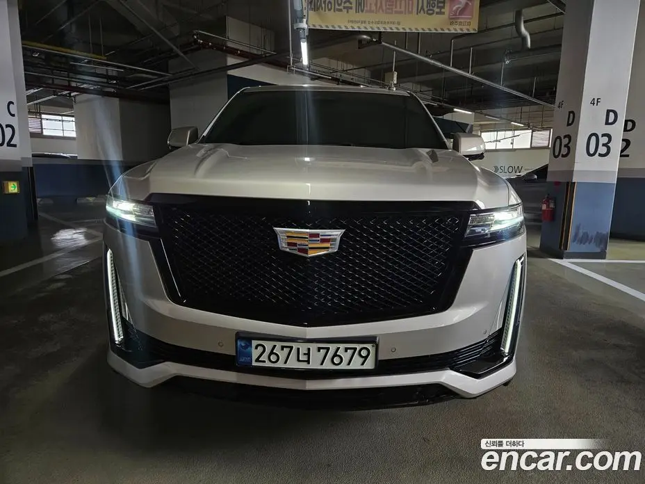 Cadillac Escalade 2021 6.2 автомат (гидро), фото 3 Cadillac Escalade 2021 6.2 автомат (гидро), фото 3