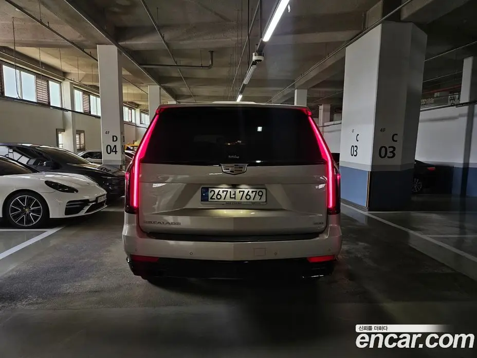 Cadillac Escalade 2021 6.2 автомат (гидро), фото 4 Cadillac Escalade 2021 6.2 автомат (гидро), фото 4