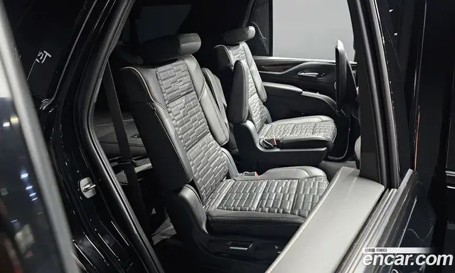 Cadillac Escalade 2022 6.2 автомат (гидро), миниатюра 11 Cadillac Escalade 2022 6.2 автомат (гидро), миниатюра 11