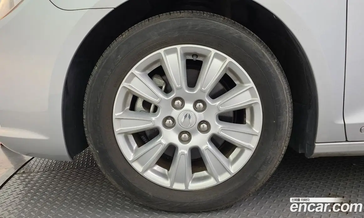 Chevrolet Alpheon 2011 2.4 автомат (гидро), фото 5 Chevrolet Alpheon 2011 2.4 автомат (гидро), фото 5
