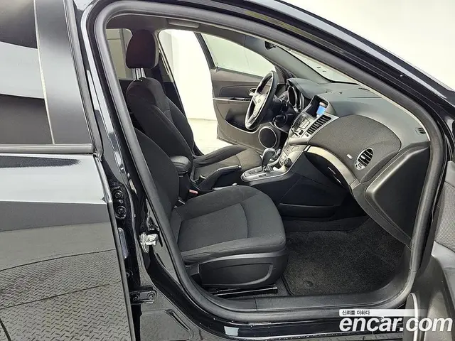 Chevrolet Cruze 2012 1.8 автомат (гидро), миниатюра 11 Chevrolet Cruze 2012 1.8 автомат (гидро), миниатюра 11