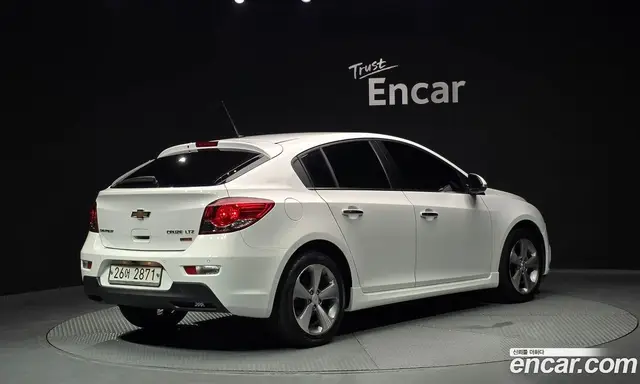 Chevrolet Cruze 2014 1.4 автомат (гидро), миниатюра 2