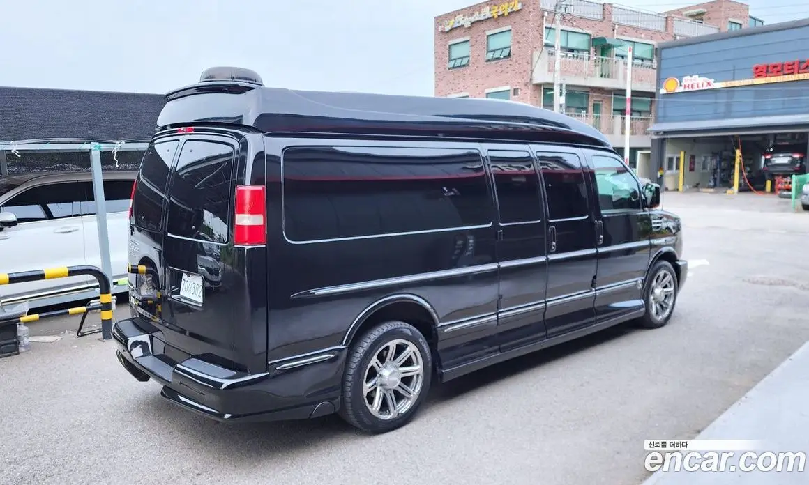 Chevrolet Express Van 2015 6.0 автомат (гидро), фото 2 Chevrolet Express Van 2015 6.0 автомат (гидро), фото 2