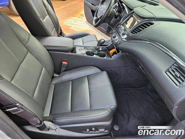 Chevrolet Impala 2015 2.5 автомат (гидро), миниатюра 12