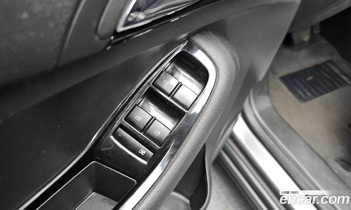 Chevrolet Orlando 2012 2.0 автомат (гидро), фото 17