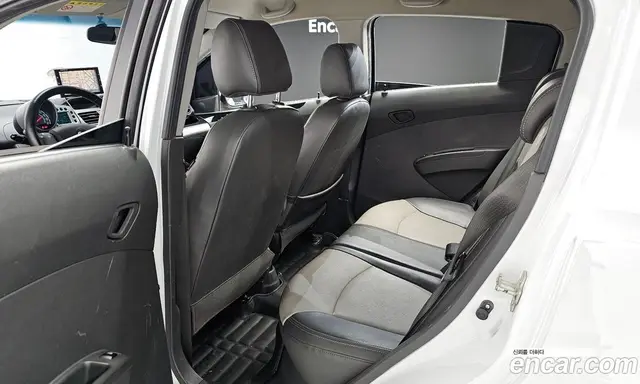 Chevrolet Spark 2012 1.0 автомат (гидро), миниатюра 11 Chevrolet Spark 2012 1.0 автомат (гидро), миниатюра 11
