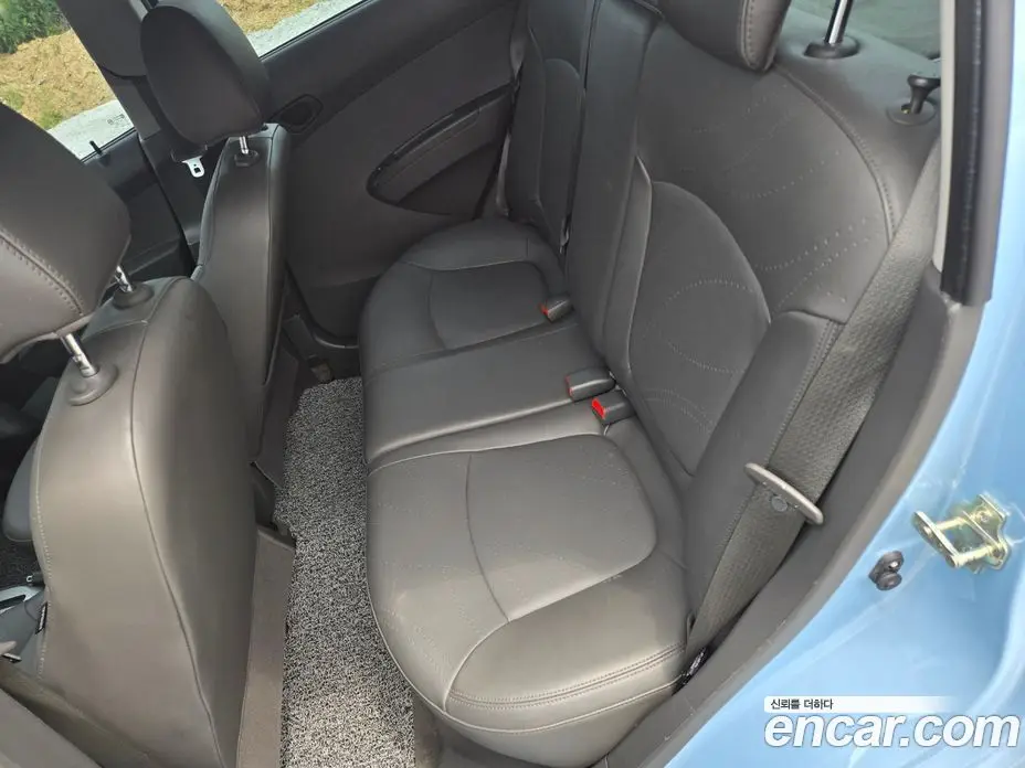 Chevrolet Spark 2014 1.0 автомат (гидро), фото 17 Chevrolet Spark 2014 1.0 автомат (гидро), фото 17