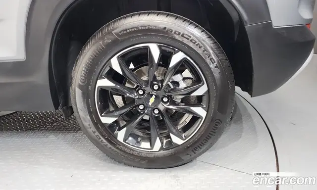 Chevrolet TrailBlazer 2022 1.3 автомат (гидро), миниатюра 7