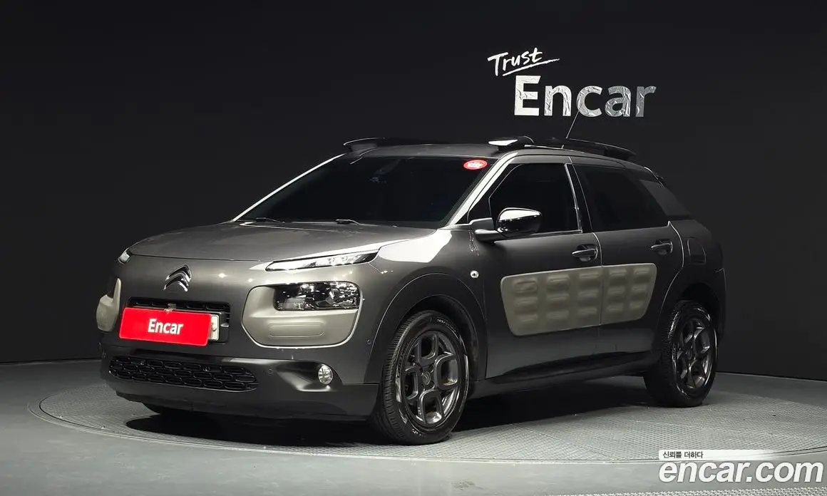 Citroen C4 Cactus 2018 1.6 автомат (гидро), фото 1 Citroen C4 Cactus 2018 1.6 автомат (гидро), фото 1