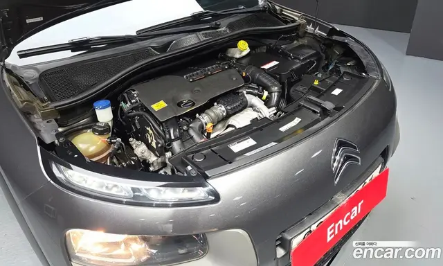 Citroen C4 Cactus 2018 1.6 автомат (гидро), миниатюра 6 Citroen C4 Cactus 2018 1.6 автомат (гидро), миниатюра 6
