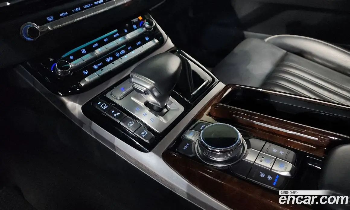Genesis EQ900 2016 3.8 автомат (гидро), фото 12