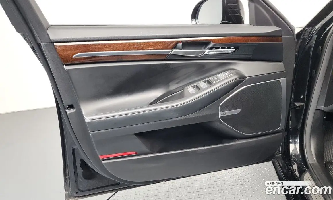 Genesis EQ900 2016 3.8 автомат (гидро), фото 14