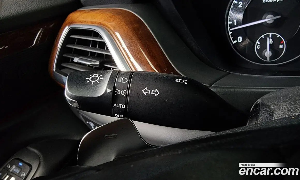 Genesis EQ900 2016 3.8 автомат (гидро), фото 38