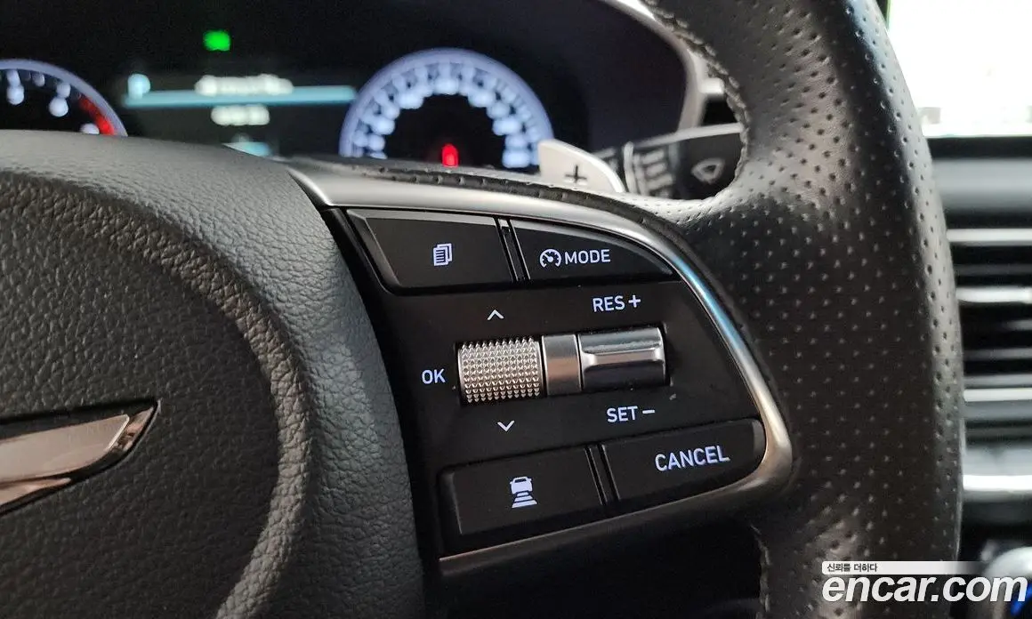 Genesis G70 2018 2.0 автомат (гидро), фото 22 Genesis G70 2018 2.0 автомат (гидро), фото 22