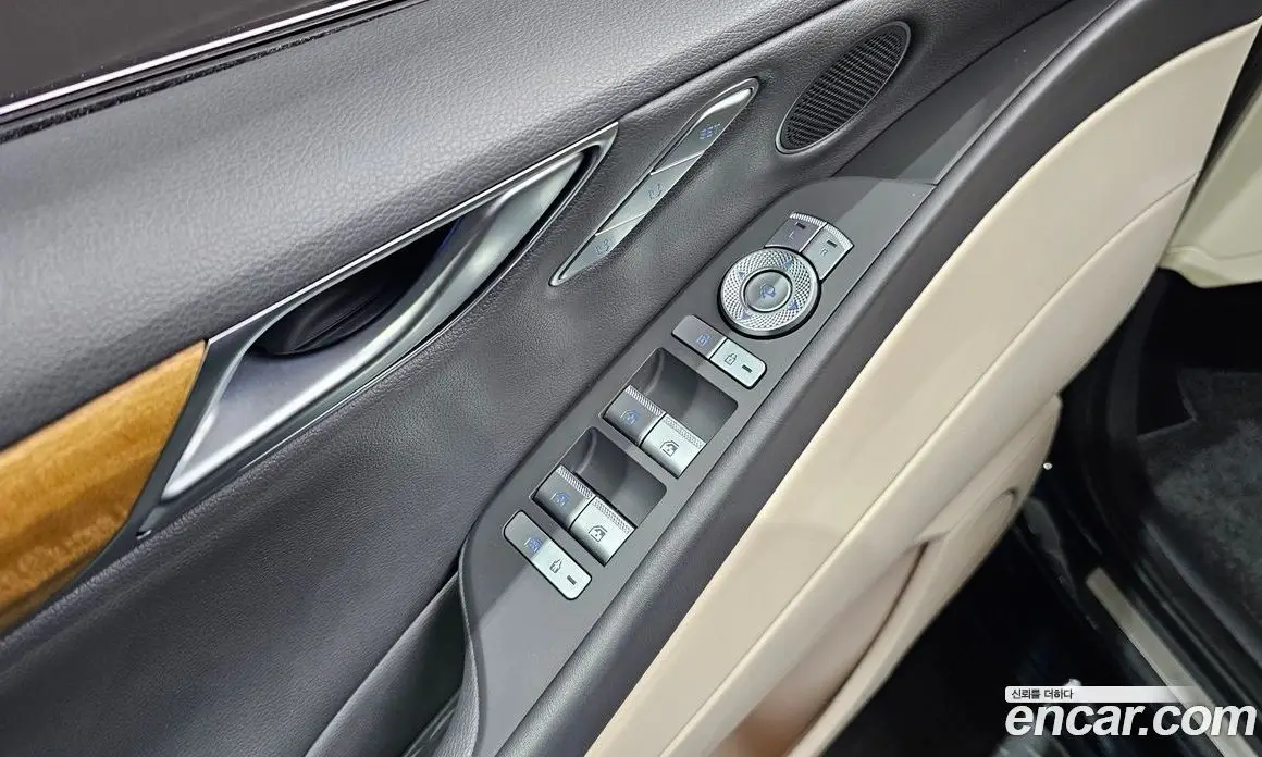 Genesis G80 2021 2.5 автомат (гидро), фото 26 Genesis G80 2021 2.5 автомат (гидро), фото 26
