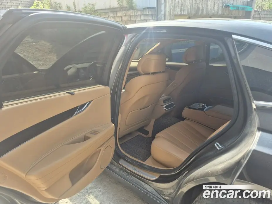 Genesis G80 2024 2.5 автомат (гидро), фото 11 Genesis G80 2024 2.5 автомат (гидро), фото 11