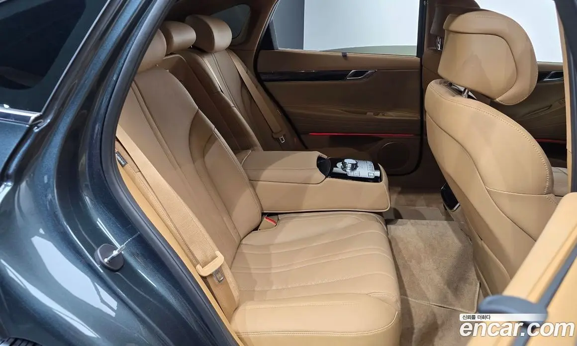 Genesis G80 2025 2.5 автомат (гидро), фото 17