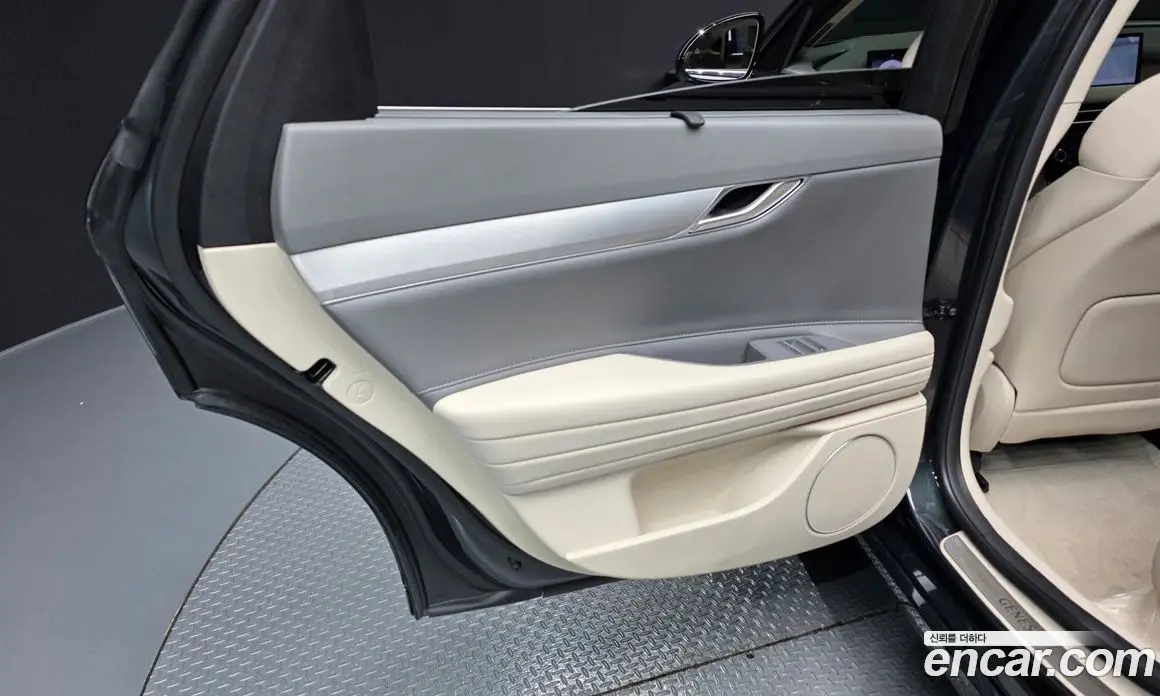 Genesis G80 2025 2.5 автомат (гидро), фото 15 Genesis G80 2025 2.5 автомат (гидро), фото 15