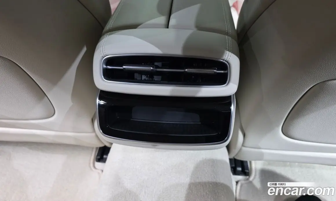 Genesis G80 2025 2.5 автомат (гидро), фото 37 Genesis G80 2025 2.5 автомат (гидро), фото 37