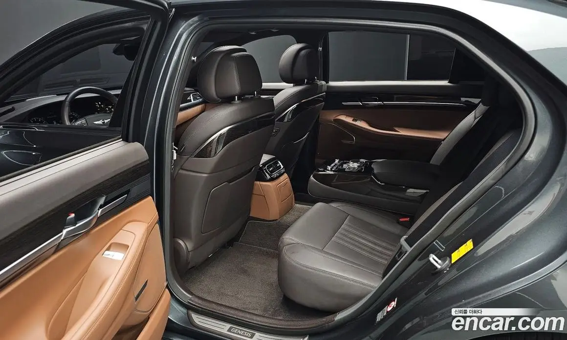 Genesis G90 2019 3.8 автомат (гидро), фото 18 Genesis G90 2019 3.8 автомат (гидро), фото 18