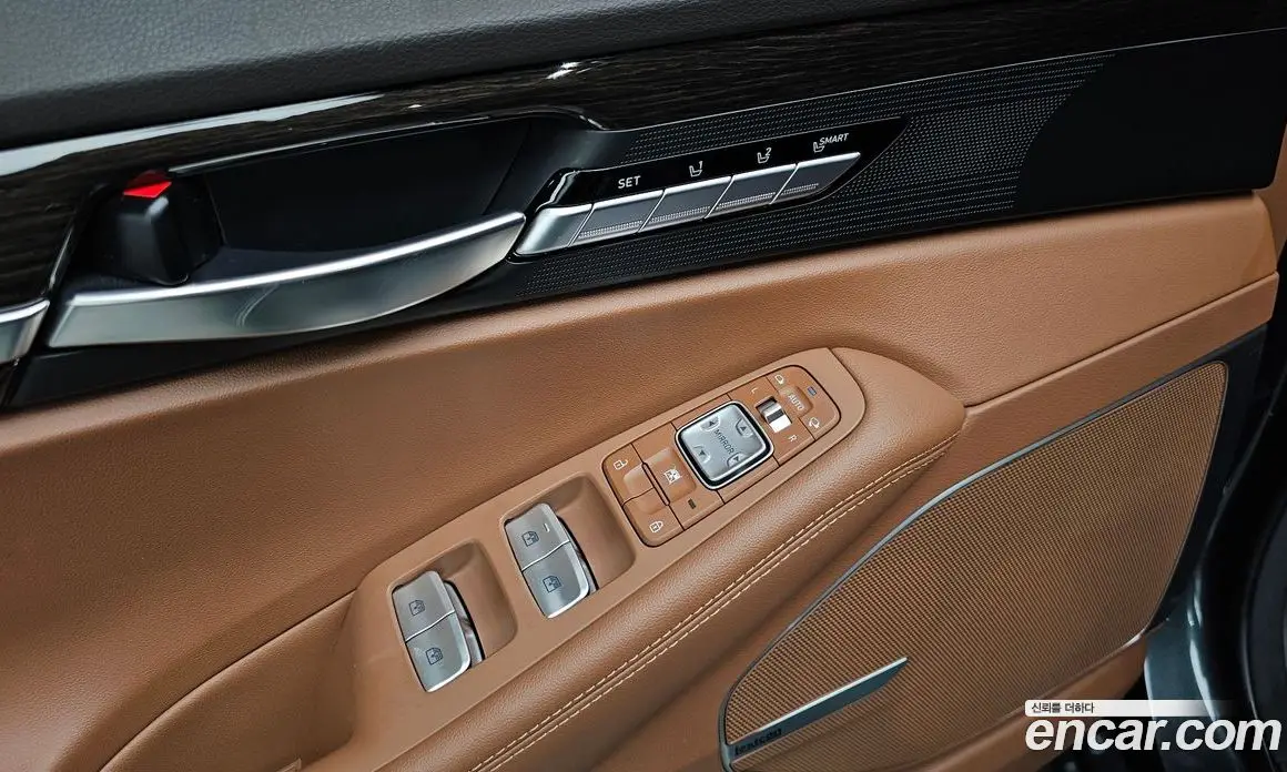 Genesis G90 2019 3.8 автомат (гидро), фото 23 Genesis G90 2019 3.8 автомат (гидро), фото 23