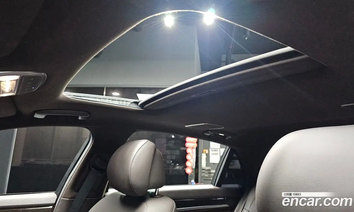 Genesis G90 2019 3.8 автомат (гидро), фото 25 Genesis G90 2019 3.8 автомат (гидро), фото 25